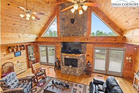 Photo of 28 Outback Trail, Nebo, NC 28761 (MLS # 255288) Photo of 28 Outback Trail, Nebo, NC 28761 (MLS # 255288)