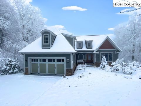 Photo of 128 E Pinecrest Court, Boone, NC 28607 (MLS # 256122)