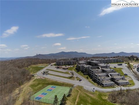 A home in Beech Mountain