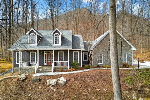 Photo of 219 Catawba Drive, Marion, NC 28752 (MLS # 263567)