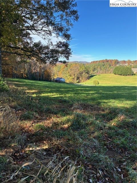 Photo of 18 N Hwy Highway, Sparta, NC 28675 (MLS # 258781) Photo of 18 N Hwy Highway, Sparta, NC 28675 (MLS # 258781)