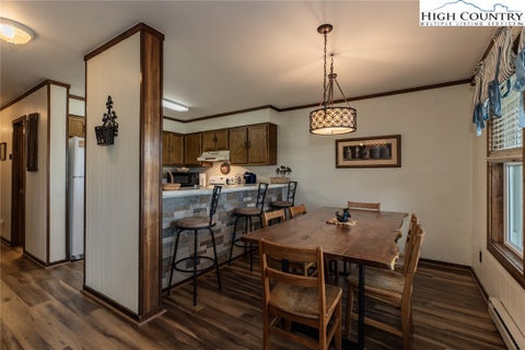 Photo for 301 Pinnacle Inn Road 2106