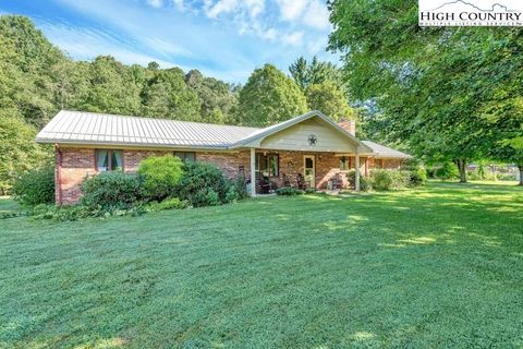 Photo of 191 Clint Lewis Road, Boone, NC 28607 (MLS # 257752)