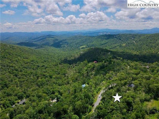 255/256 GROUSE MOOR DRIVE, SUGAR MOUNTAIN, NC 28604 - Image a66e9da06aebb5967fa0d9beb965298e/2229330714