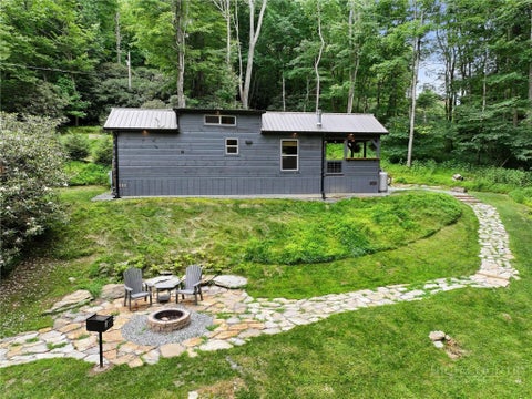 Photo of 165 John Dotson Road, Boone, NC 28607 (MLS # 263215)