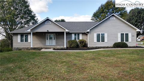 Photo of 386 Kite Road, Millers Creek, NC 28651 (MLS # 258873)