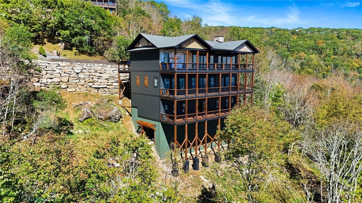 510 Fox Run Rd
