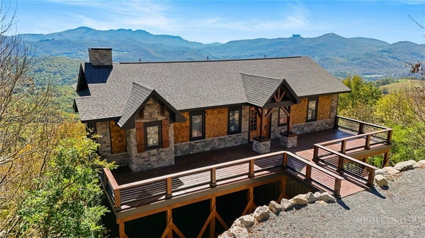 510 FOX RUN RD, BANNER ELK, NC 28604 - Image a6fa1aaa7ab4657483f42bc22018703b/3905666824