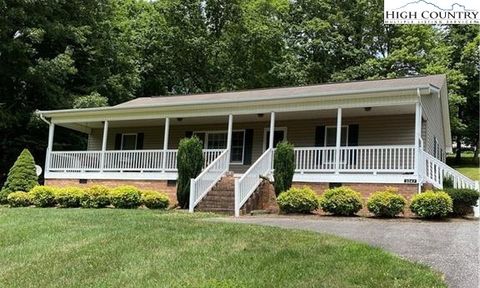 Photo of 3247 Water Tank Road, West Jefferson, NC 28694 (MLS # 253993) Photo of 3247 Water Tank Road, West Jefferson, NC 28694 (MLS # 253993)