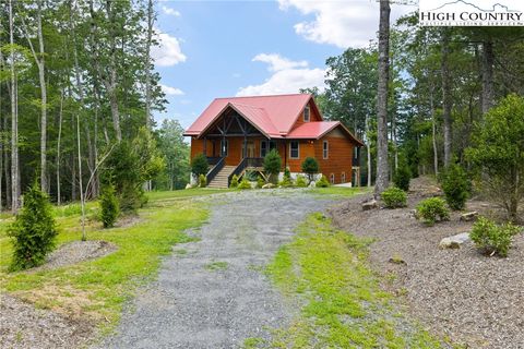 Photo of 449 Hampton Ridge Road, Fleetwood, NC 28626 (MLS # 259248)