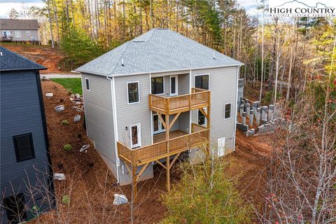 A home in Lenoir