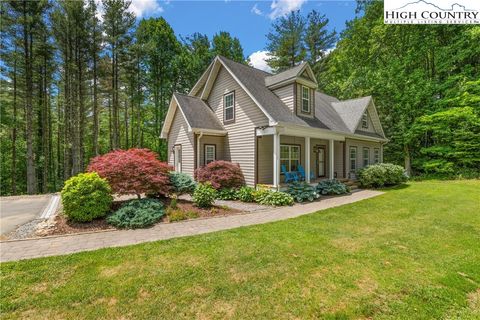 Photo of 274 Sally Street, Boone, NC 28607 (MLS # 250310)