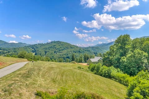 Photo of Lot 30 Eagle Ridge Parkway, Butler, TN 37640 (MLS # 262357)