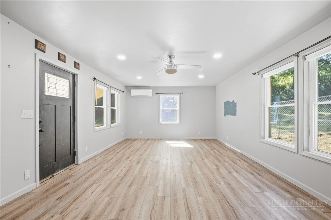 325 Sawyers Rd