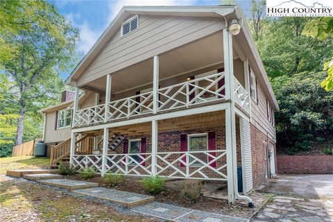 Photo of 168 Trillium Ridge, Boone, NC 28607 (MLS # 244022)