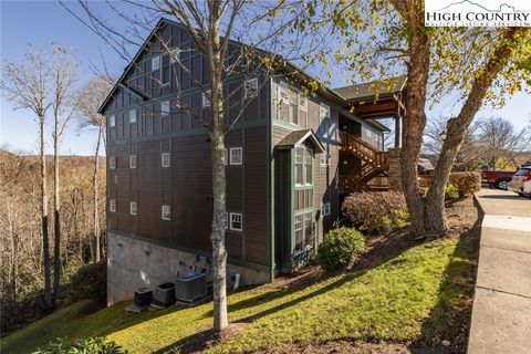 Photo of 446 Peaceful Haven Drive #811, Boone, NC 28607 (MLS # 259024)