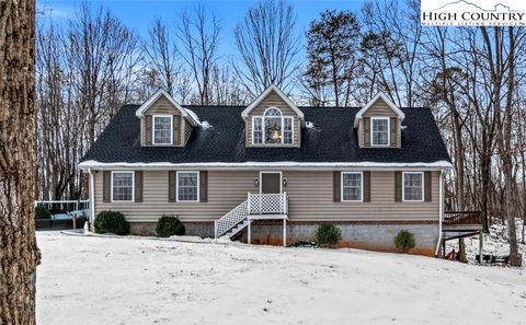 Photo of 1012 Tuckda Way, Hamptonville, NC 27020 (MLS # 259880)