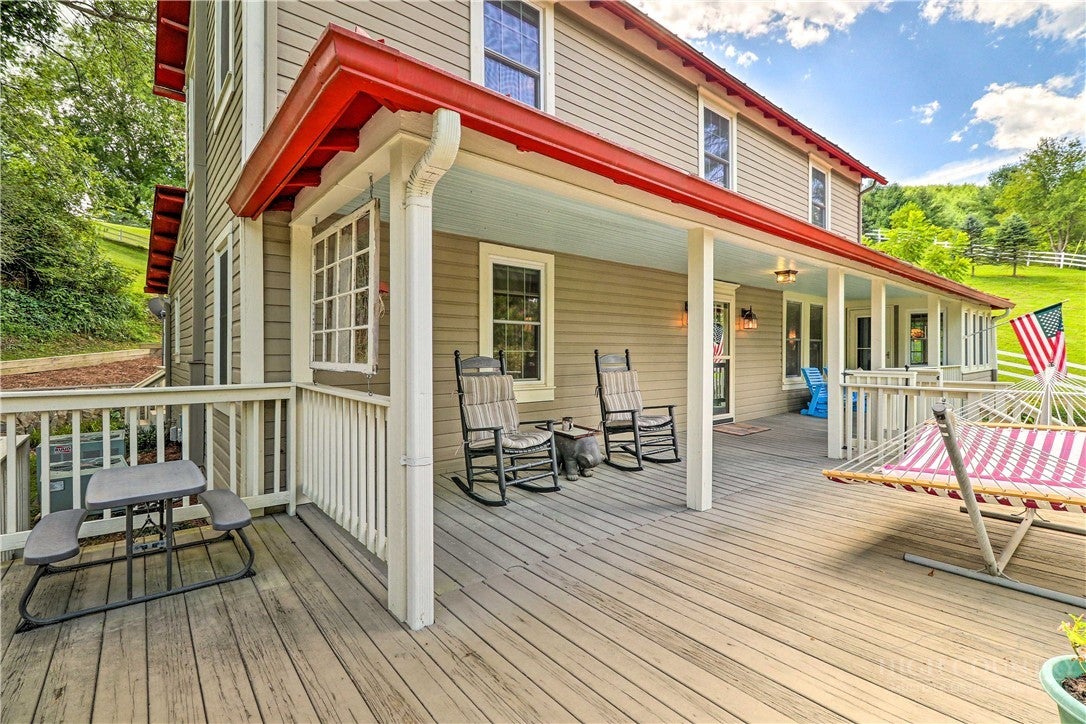 2280 Garvey Bridge Road