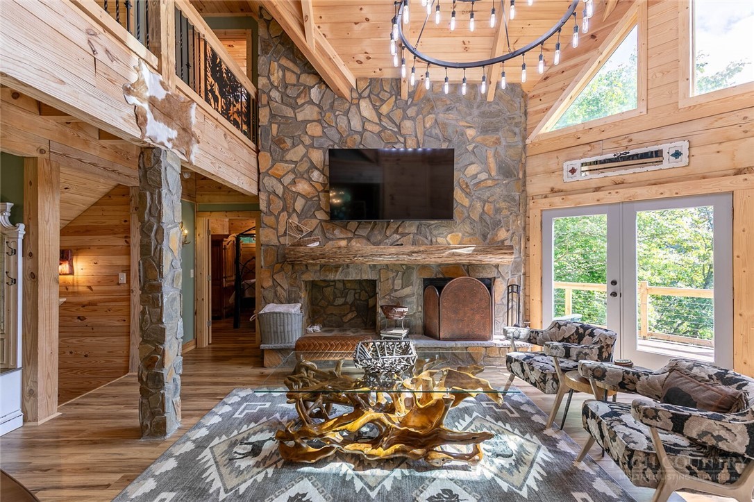 130 Autumn View Lane
