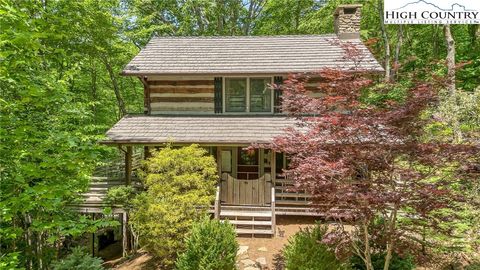 Photo of 262 Homestead Road, Todd, NC 28684 (MLS # 258146)