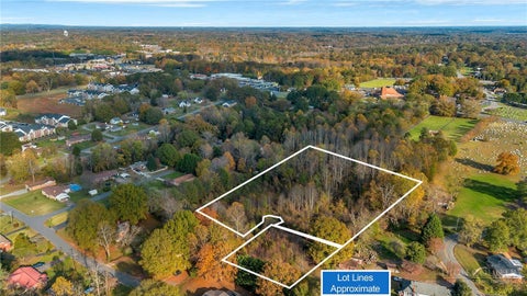 Photo of 0 NE 21st Street, Hickory, NC 28601 (MLS # 264074)