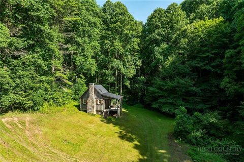 Photo of 540 Jim Wright Road, TN 37688 (MLS # 263185)