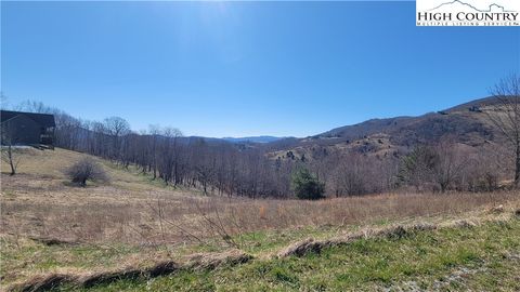 Photo of S5 Sky Rock Trail, Banner Elk, NC 28604 (MLS # 260715)