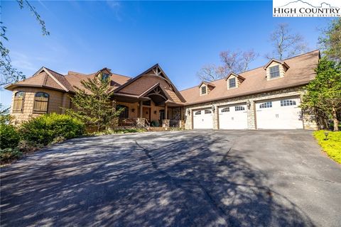 Photo of 914 Turnberry Drive, Roaring Gap, NC 28668 (MLS # 254436)