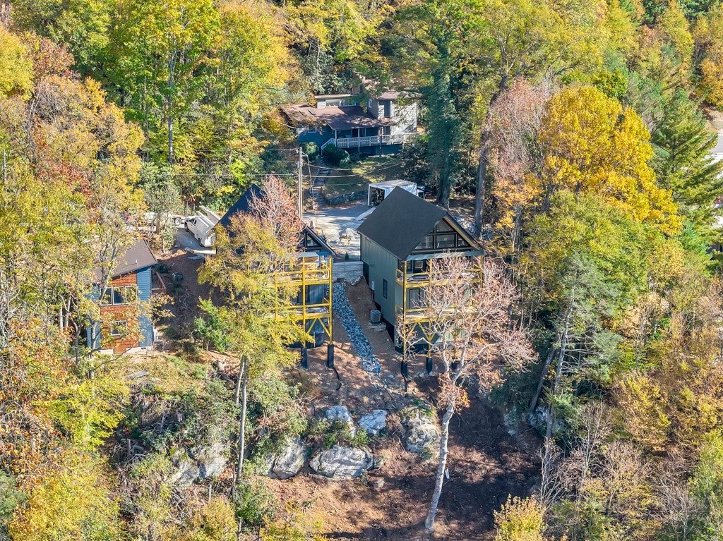 178 Lakeview Terrace