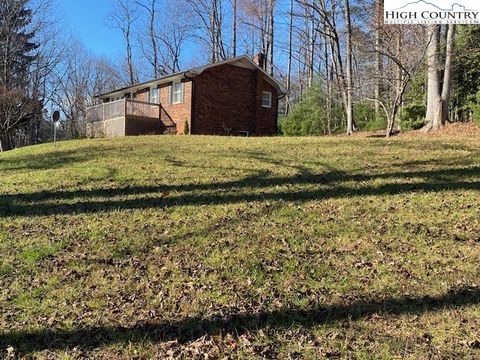 A home in Deep Gap