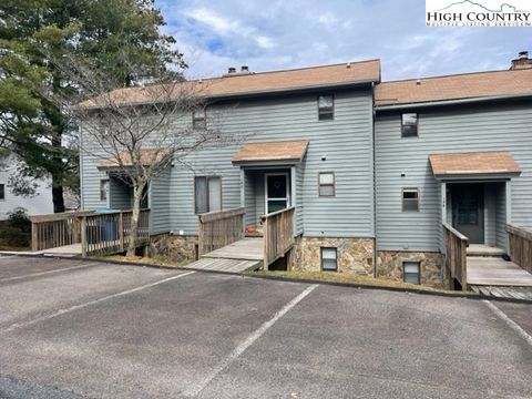 Photo of 160 Chase Hill Drive #1-O-4, Boone, NC 28607 (MLS # 247842)