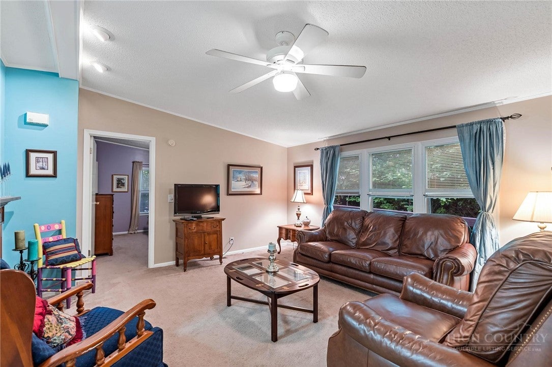 451 Laurelwood Lane 43
