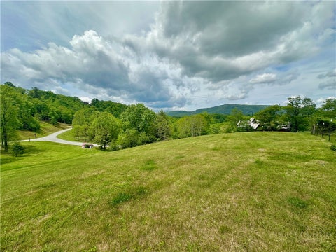 Photo of TBD Thunderhill Trail, Blowing Rock, NC 28605 (MLS # 265025)