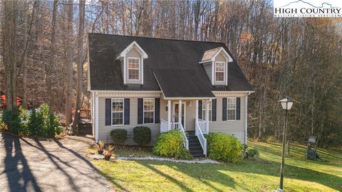 Photo of 133 Mabel Springs Lane, Zionville, NC 28698 (MLS # 258182)