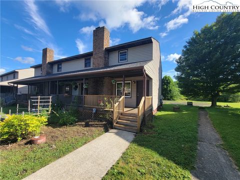 Photo of 196 Adams Lane #8D, Boone, NC 28607 (MLS # 250824)