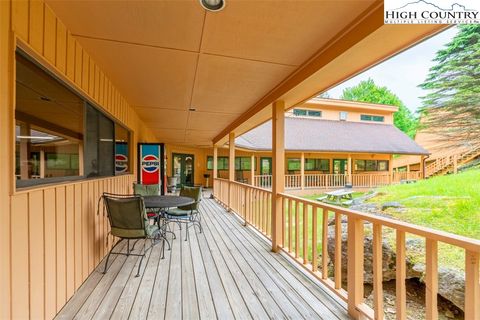 A home in Beech Mountain