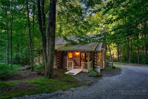 Photo of 4533 Laurel Creek Road, Banner Elk, NC 28604 (MLS # 263552)