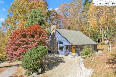 Photo of 197 Hummingbird Hill Hl, Boone, NC 28607 (MLS # 258705)
