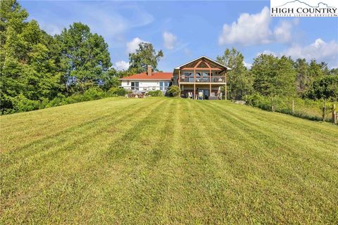 Photo of 735 Pony Farm Road, Glendale Springs, NC 28629 (MLS # 255836) Photo of 735 Pony Farm Road, Glendale Springs, NC 28629 (MLS # 255836)