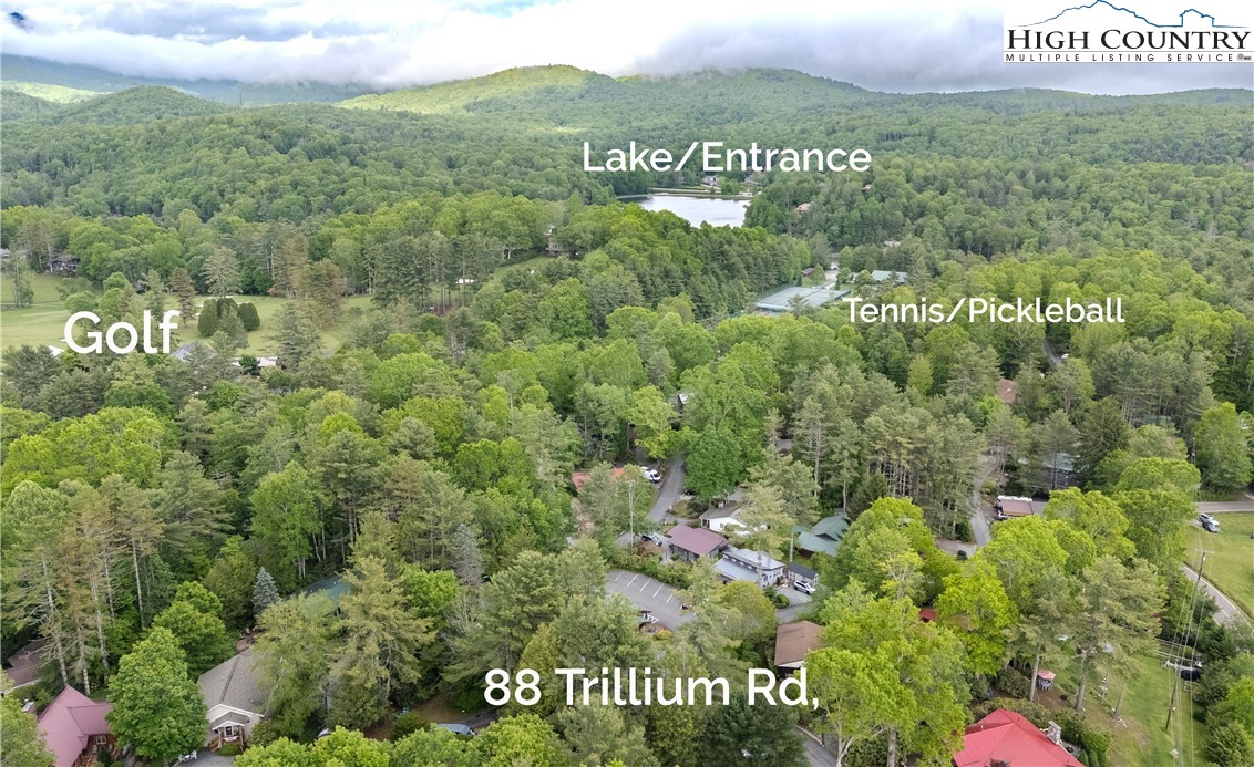 Newland, North Carolina 28657, United States, 2 Bedrooms Bedrooms, ,2 BathroomsBathrooms,Residential,Active,139127