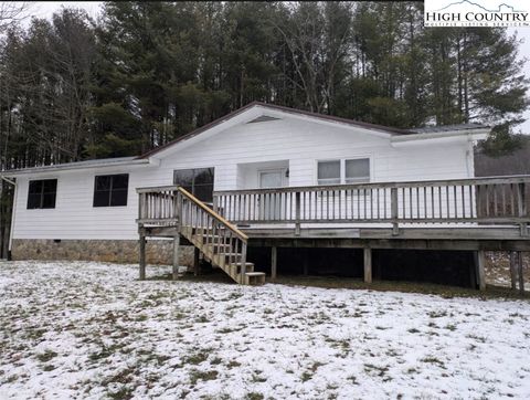 Photo of 6383 NC 88 W Highway, Warrensville, NC 28693 (MLS # 259362)