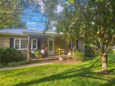 Photo of 2846 & 2818 Broadstone Road, Banner Elk, NC 28604 (MLS # 264049)
