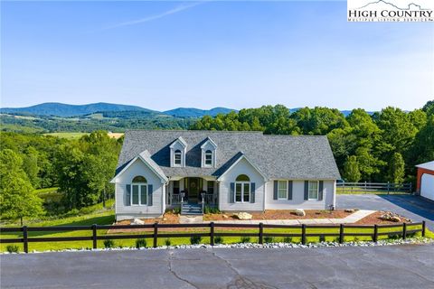 Photo of 347 Hickory Mountain Road, Sparta, NC 28675 (MLS # 256071) Photo of 347 Hickory Mountain Road, Sparta, NC 28675 (MLS # 256071)