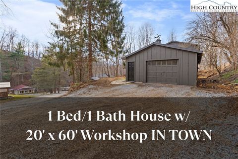 Photo of 515 Greer Lane, Vilas, NC 28692 (MLS # 260210)