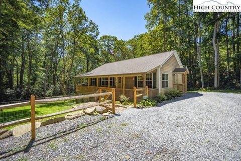 Photo of 61 Snowbird Lane, Linville, NC 28646 (MLS # 257768)