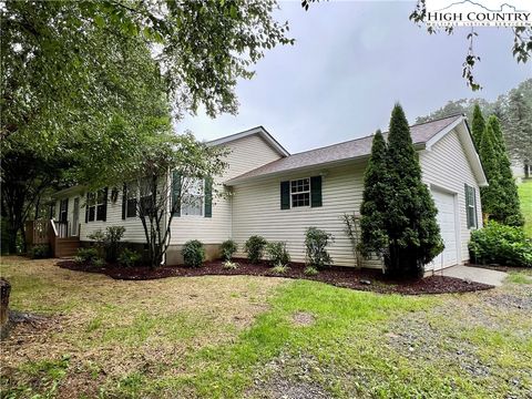 Photo of 301 Tailor Made Ranch Road, West Jefferson, NC 28694 (MLS # 257466)