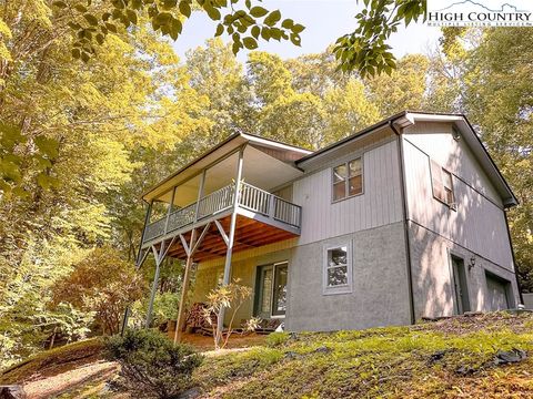 Photo of 191 High Hopes, Boone, NC 28607 (MLS # 244850)