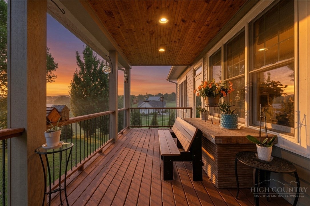 292 Charter Ridge