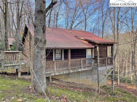 Photo of 300 Red Feather Trail, Boone, NC 28607 (MLS # 246761)
