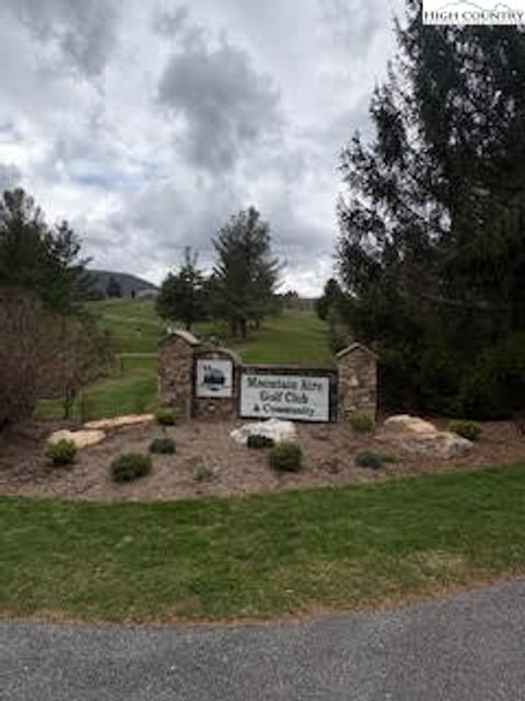 Photo of TBD Greenway CT Court, West Jefferson, NC 28694 (MLS # 260000)